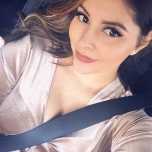 Meet your Posher, Esther